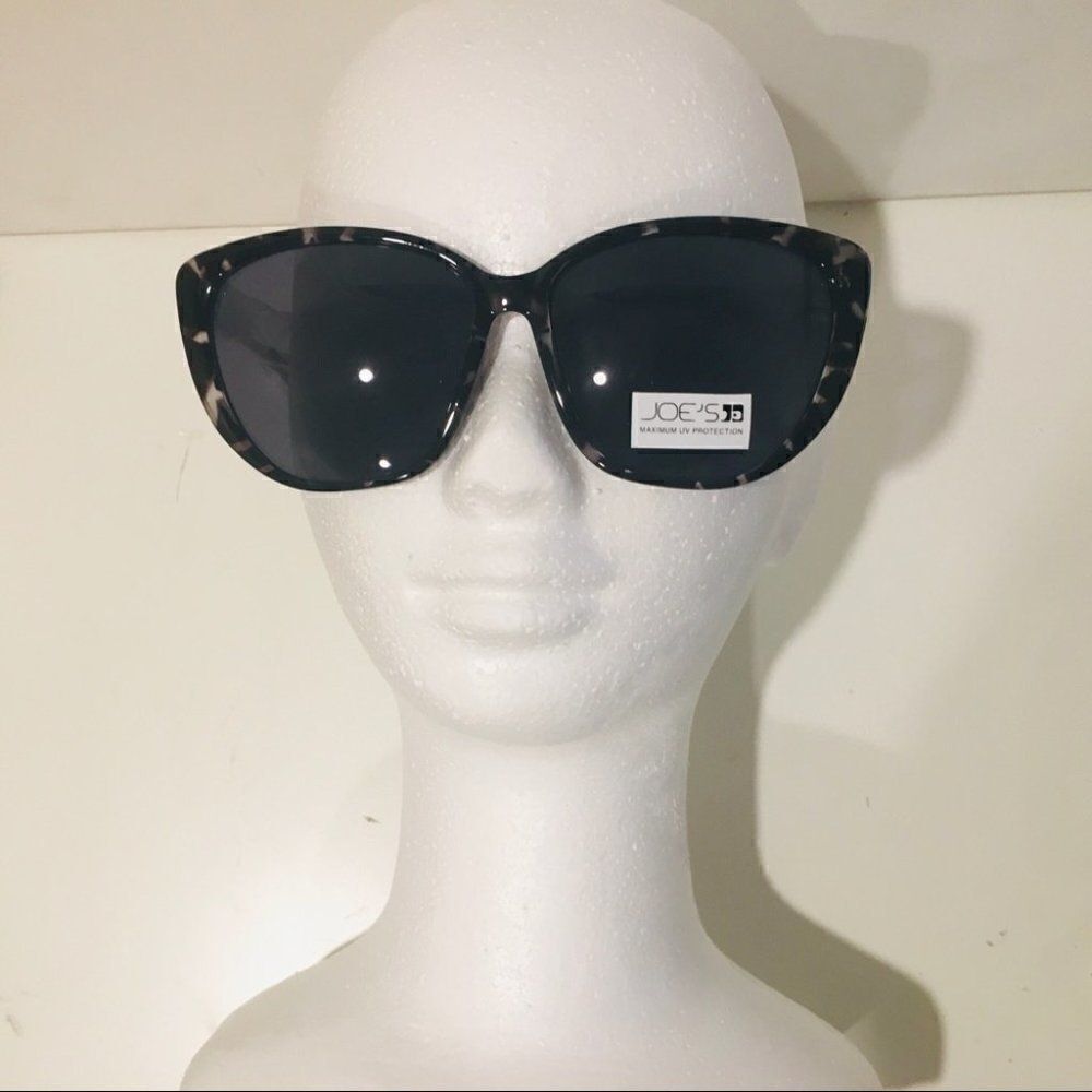 Joe's Jeans Oversized cat eye Black Grey Tortoise Sunglasses